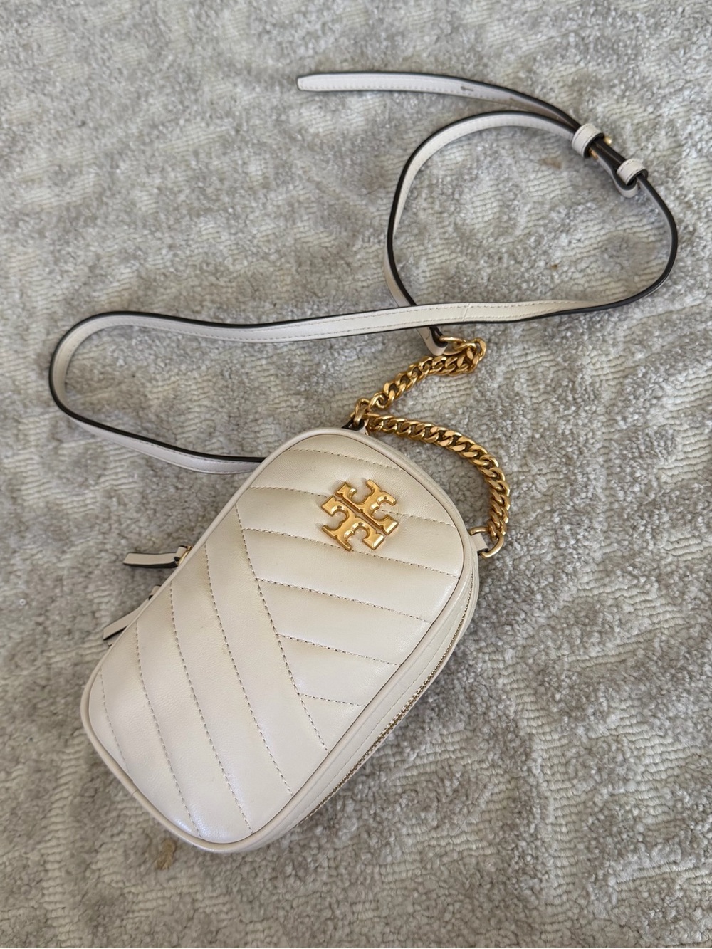 Tory Burch Kira Cream Chevron Quilted Mini Crossbody With Gold Chain - Worn Once